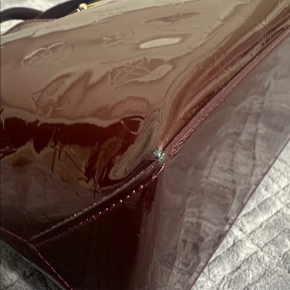 Louis Vuitton Wilshire Amarante Vernis - Picture 11 of 16